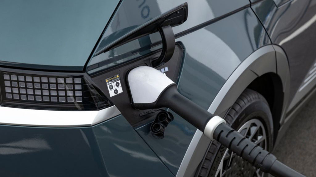 Why you shouldn't fully charge your electric car